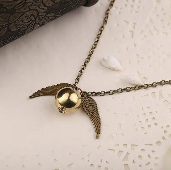 2020 New Fashion Necklace Design Ladies Fashion Simple Simple Metal Round Necklace Wholesale Sales